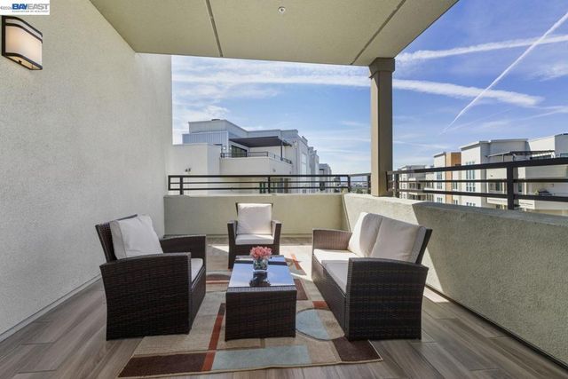 1748 Kilowatt Way 402, Fremont, CA 94539