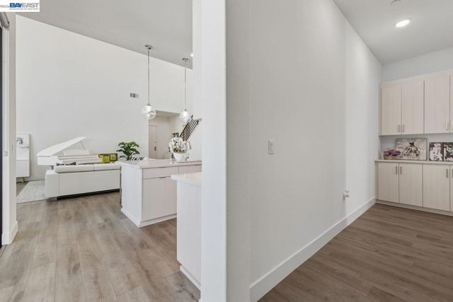 1748 Kilowatt Way 402, Fremont, CA 94539