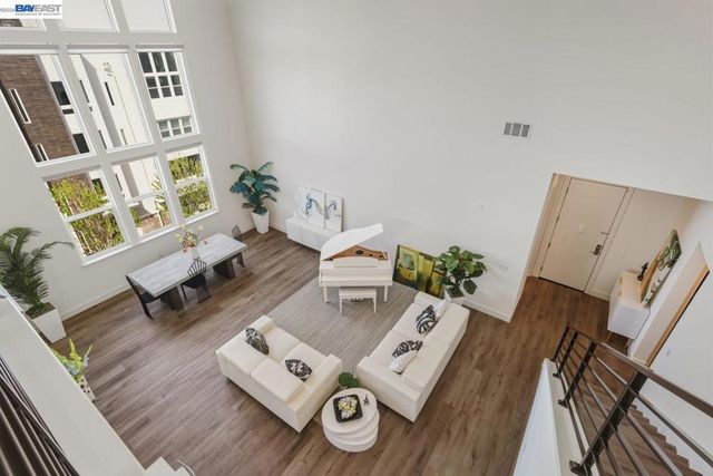 1748 Kilowatt Way 402, Fremont, CA 94539