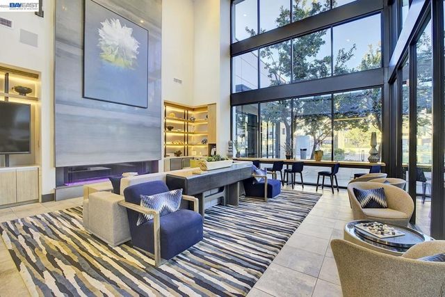 1748 Kilowatt Way 402, Fremont, CA 94539