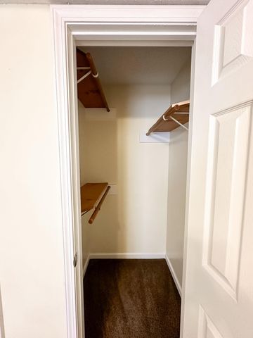 112 Ballygar St Apt F, Clarksville, TN 37043
