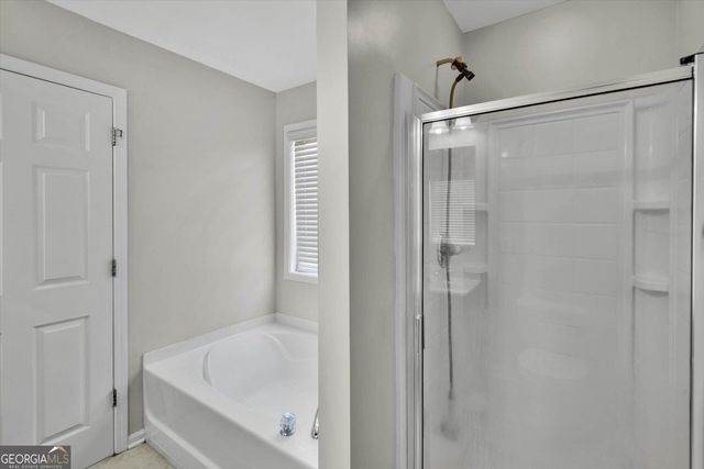 2389 Newbury Oaks Court, Lawrenceville, GA 30044