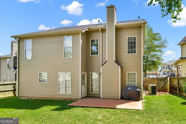 2389 Newbury Oaks Court, Lawrenceville, GA 30044