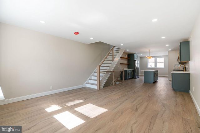 7705 PICKERING AVE, Philadelphia, PA 19150