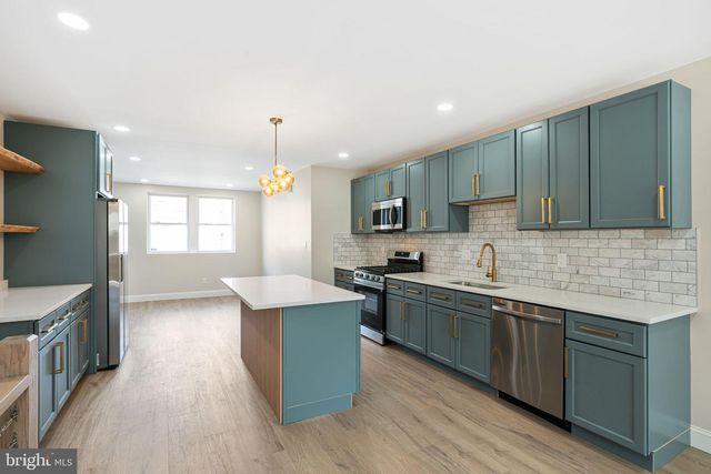 7705 PICKERING AVE, Philadelphia, PA 19150