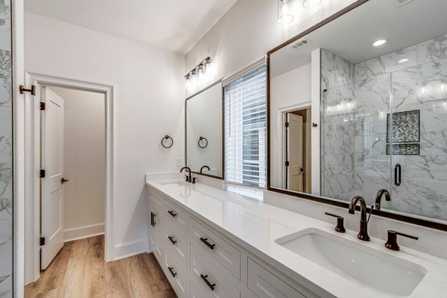 312 Woodside Trail, Waxahachie, TX 75165