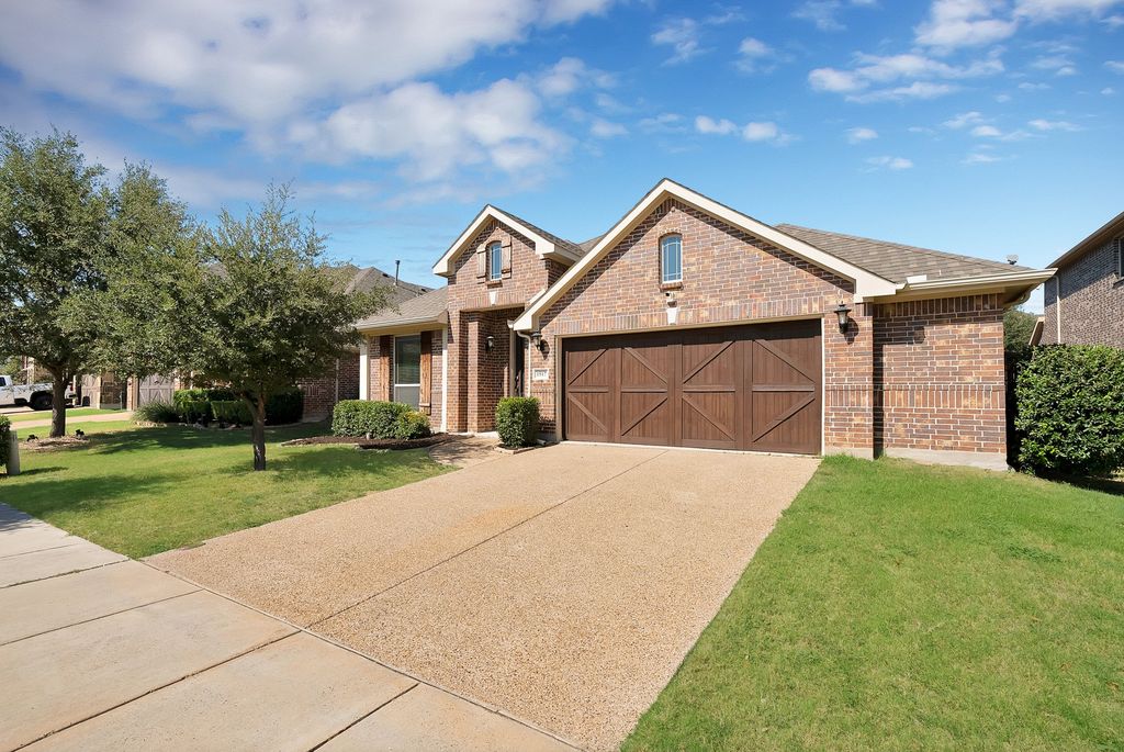 1517 Wright Street, Aubrey, TX 76227 — photo 5