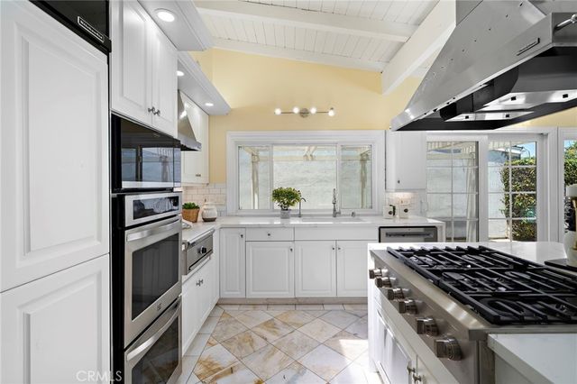 9357 Warbler Avenue, Fountain Valley, CA 92708