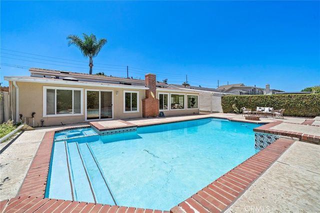 9357 Warbler Avenue, Fountain Valley, CA 92708