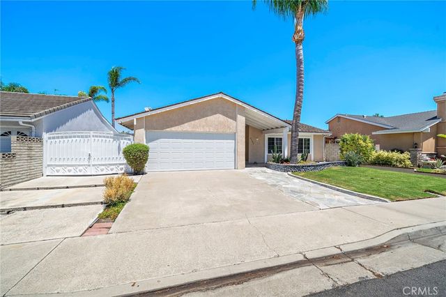9357 Warbler Avenue, Fountain Valley, CA 92708