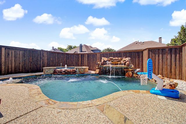 7509 Daffodil Way, Frisco, TX 75033