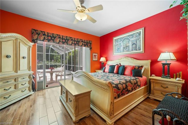 256 Countryside DR, Naples, FL 34104