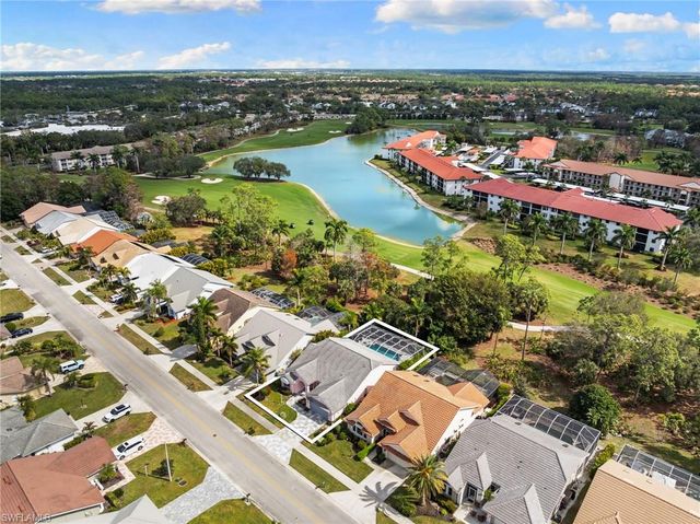 256 Countryside DR, Naples, FL 34104