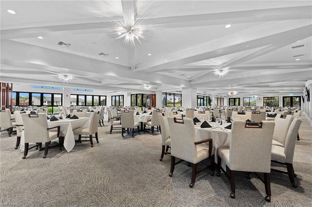 256 Countryside DR, Naples, FL 34104