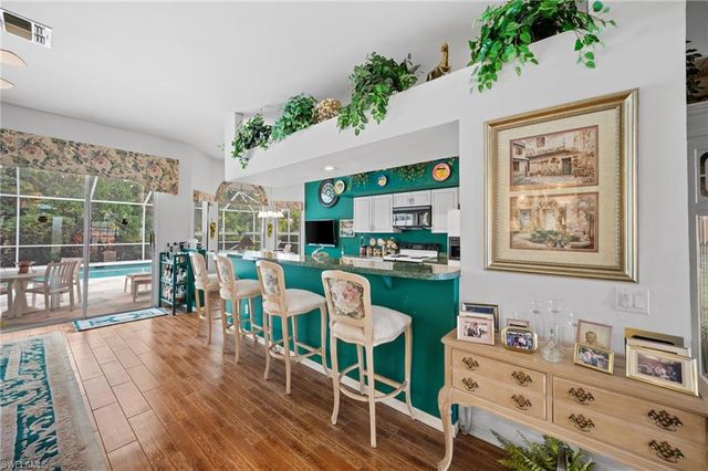 256 Countryside DR, Naples, FL 34104