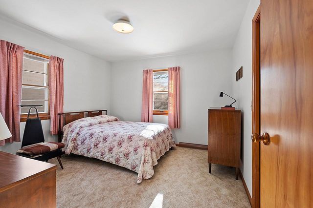 1717 DAGGETT STREET, Marinette, WI 54143