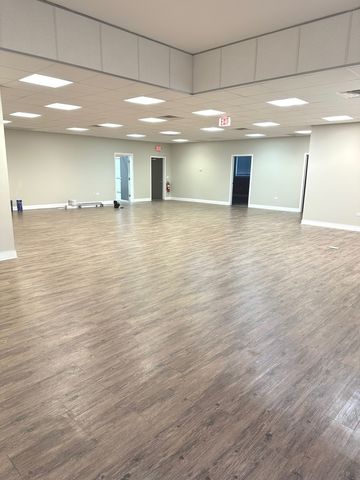 12410 W Horseshoe Drive 1, New Lenox, IL 60451