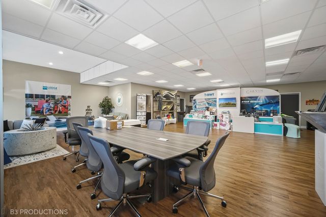 12410 W Horseshoe Drive 1, New Lenox, IL 60451