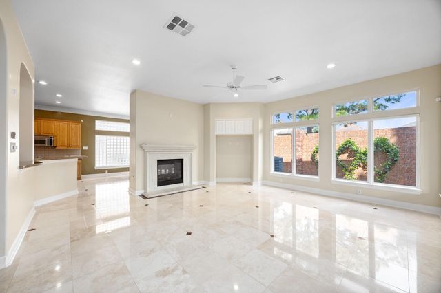 2814 Tudor Manor, Houston, TX 77082