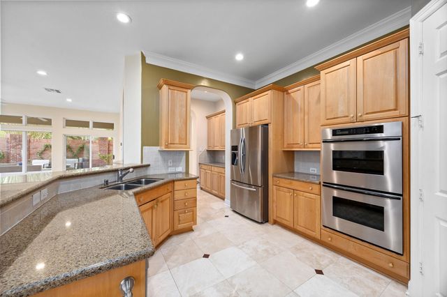 2814 Tudor Manor, Houston, TX 77082