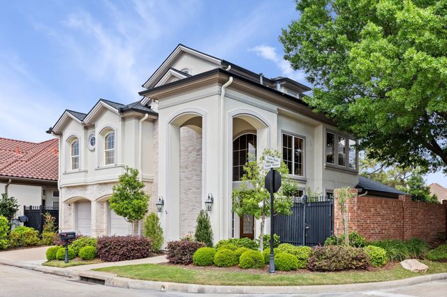 2814 Tudor Manor, Houston, TX 77082