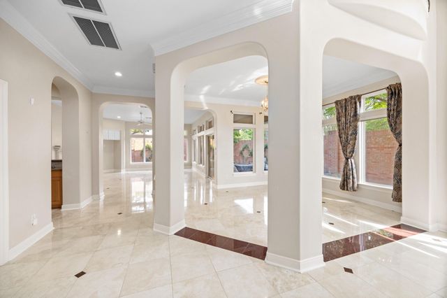 2814 Tudor Manor, Houston, TX 77082