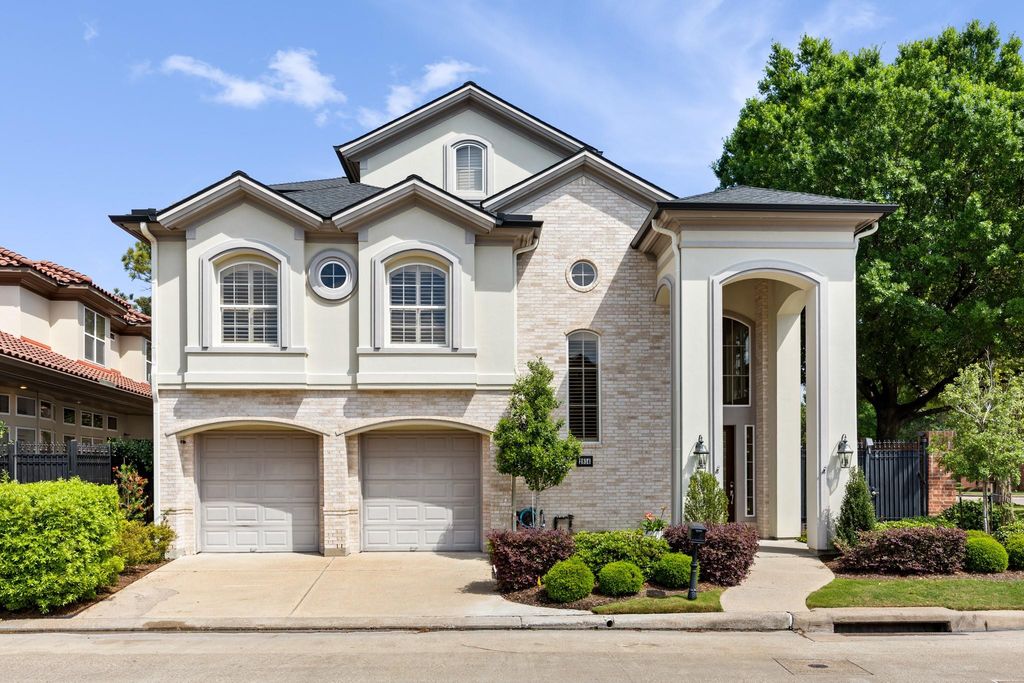 2814 Tudor Manor, Houston, TX 77082