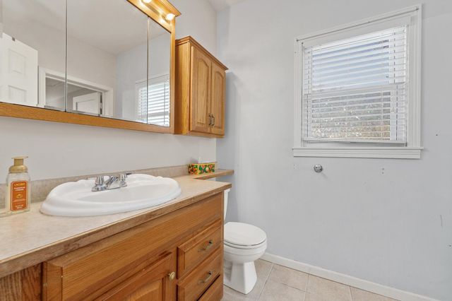 2719 N Athenian Ave, Wichita, KS 67204