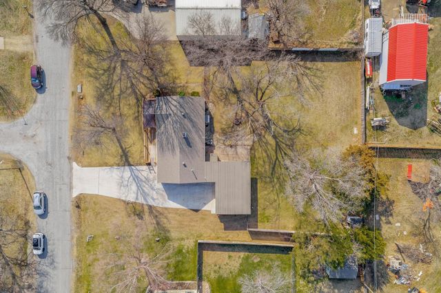 2719 N Athenian Ave, Wichita, KS 67204