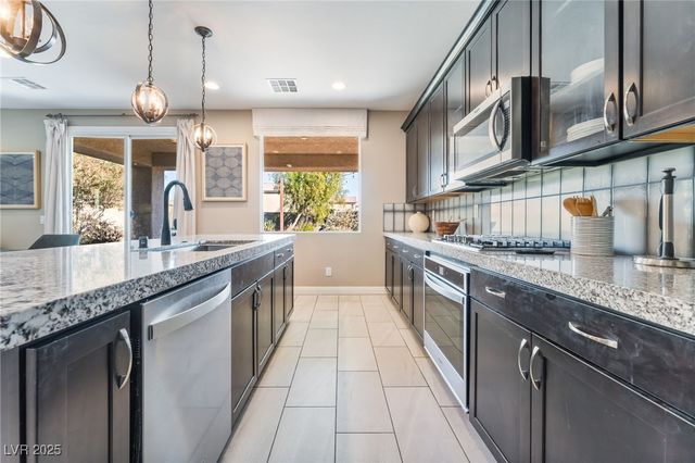 1506 Visible Avenue, North Las Vegas, NV 89031