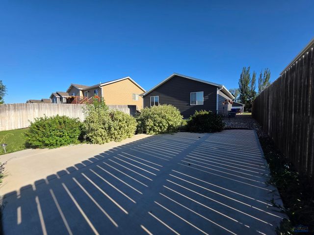 2730 JOHNSON RANCH RD, Rapid City, SD 57703