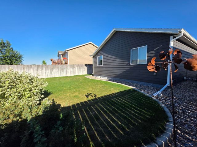 2730 JOHNSON RANCH RD, Rapid City, SD 57703