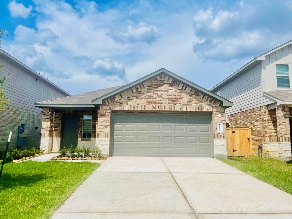 14858 Cypress Hollow Drive, New Caney, TX 77357