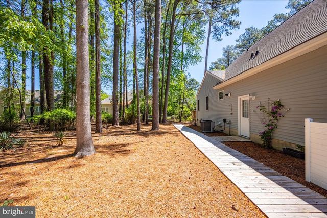 118 ROBIN HOOD TRL, Ocean Pines, MD 21811