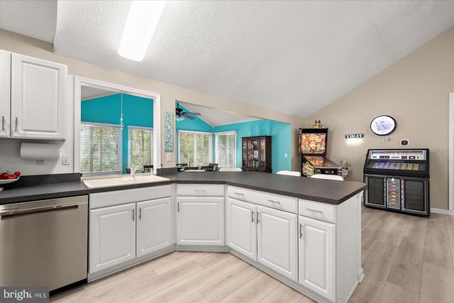 118 ROBIN HOOD TRL, Ocean Pines, MD 21811