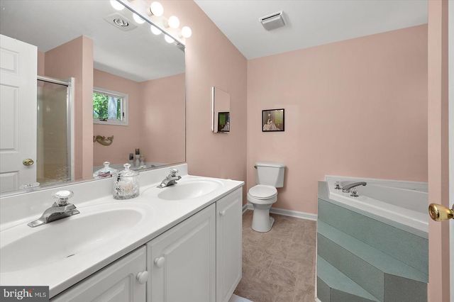 118 ROBIN HOOD TRL, Ocean Pines, MD 21811
