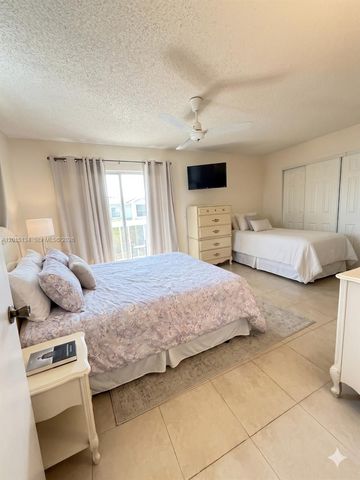 416 Burgundy I I, Delray Beach, FL 33484