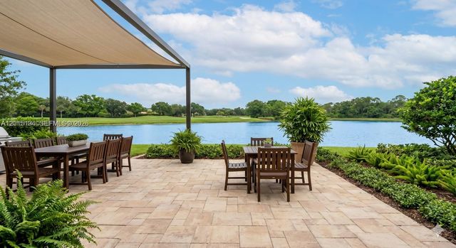 416 Burgundy I I, Delray Beach, FL 33484