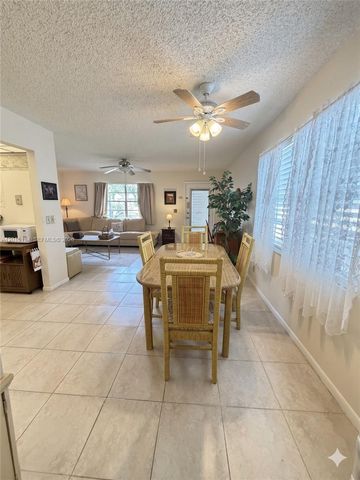 416 Burgundy I I, Delray Beach, FL 33484