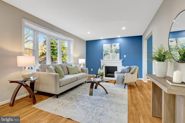 5122 POMMEROY DR, Fairfax, VA 22032