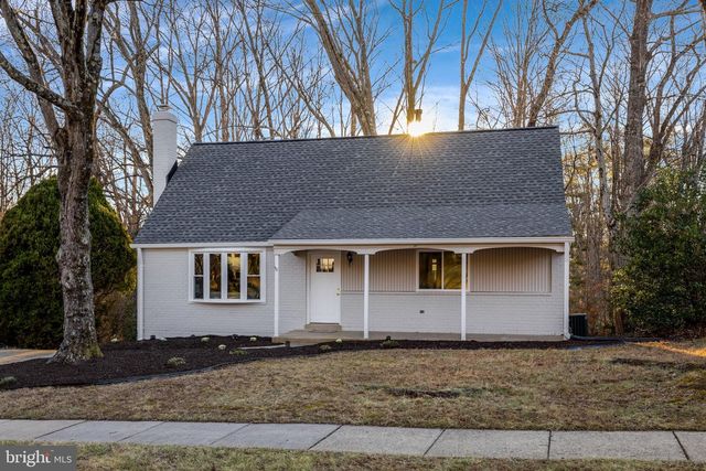 5122 POMMEROY DR, Fairfax, VA 22032