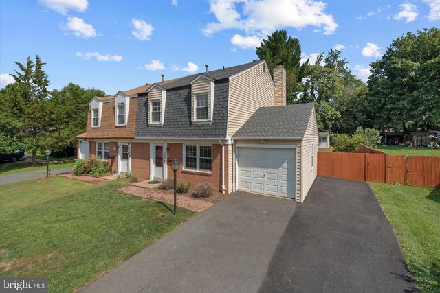 706 EDWARDS FERRY RD NE, Leesburg, VA 20176