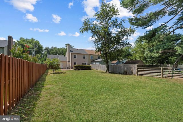 706 EDWARDS FERRY RD NE, Leesburg, VA 20176