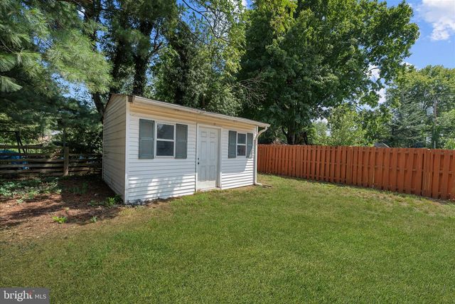 706 EDWARDS FERRY RD NE, Leesburg, VA 20176