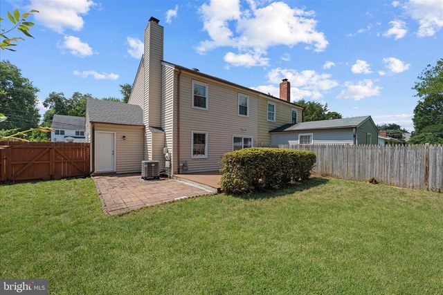 706 EDWARDS FERRY RD NE, Leesburg, VA 20176