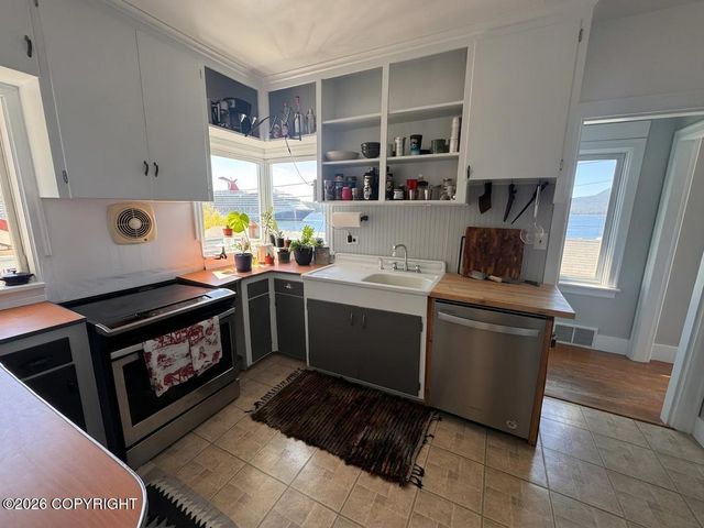 838 Harding Street, Ketchikan, AK 99901