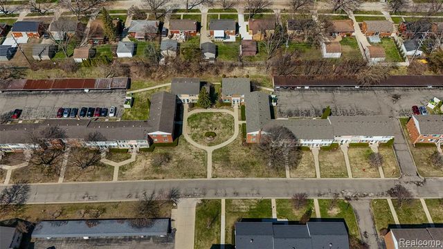 451 Miller Avenue 211, Rochester, MI 48307