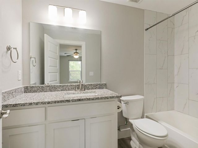 818 W Walker Street, Denison, TX 75020