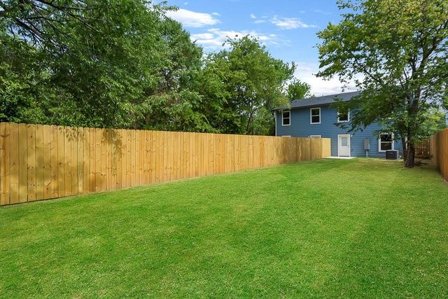 818 W Walker Street, Denison, TX 75020