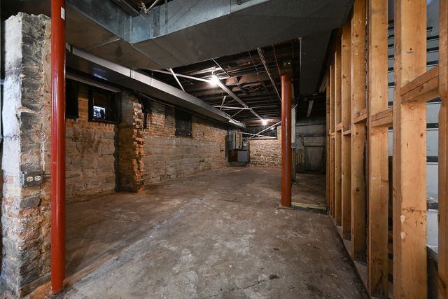 849 N Dearborn Street, Chicago, IL 60610
